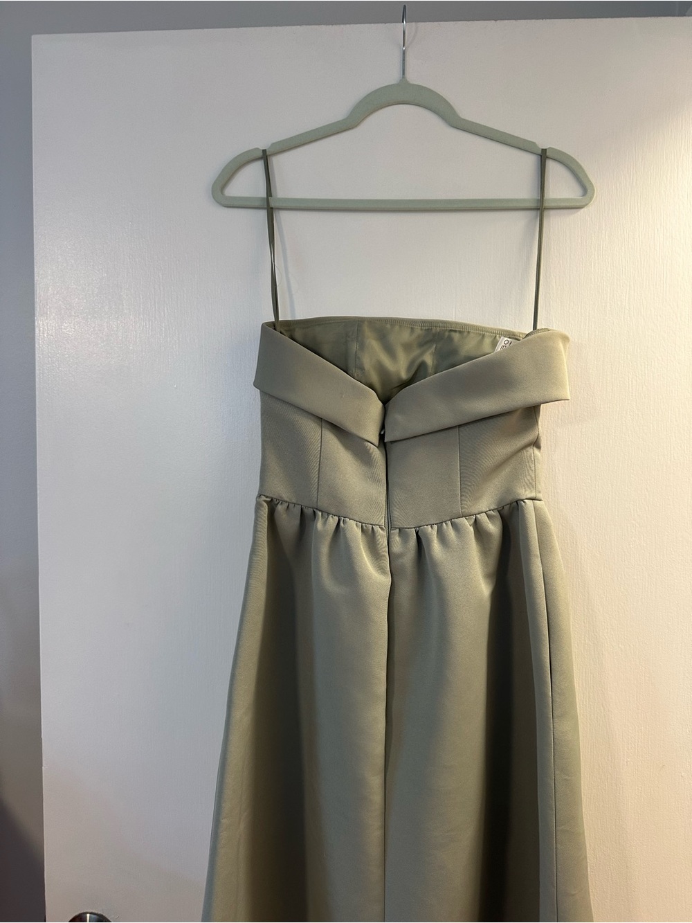 Amsale - Picture 4 of 5